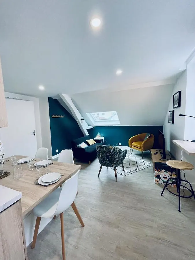 Appartement * Villa Adelaide * Opera * Vichy